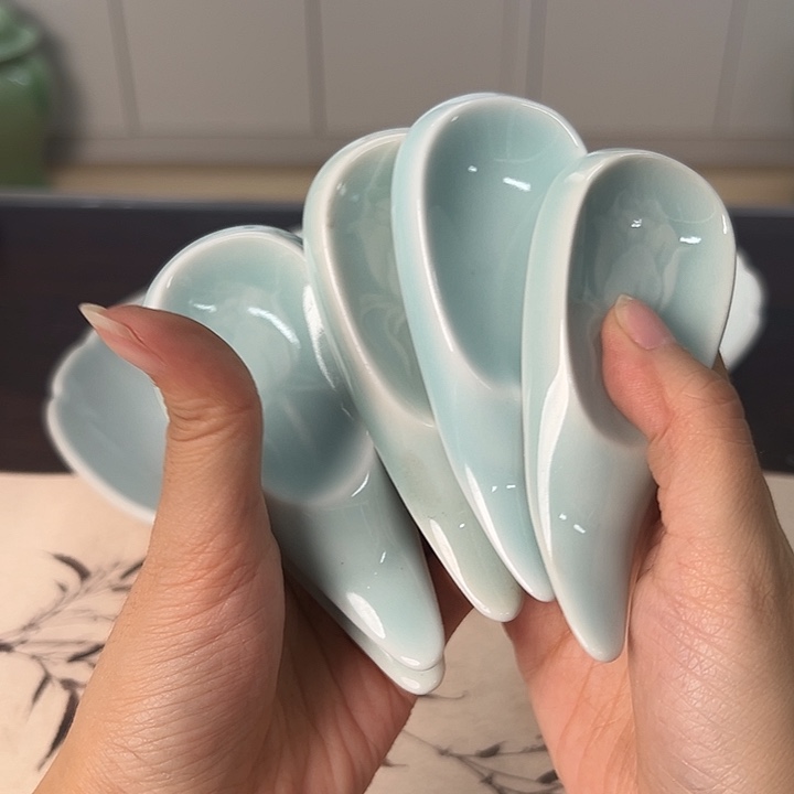 龙泉云间青瓷小米茶器