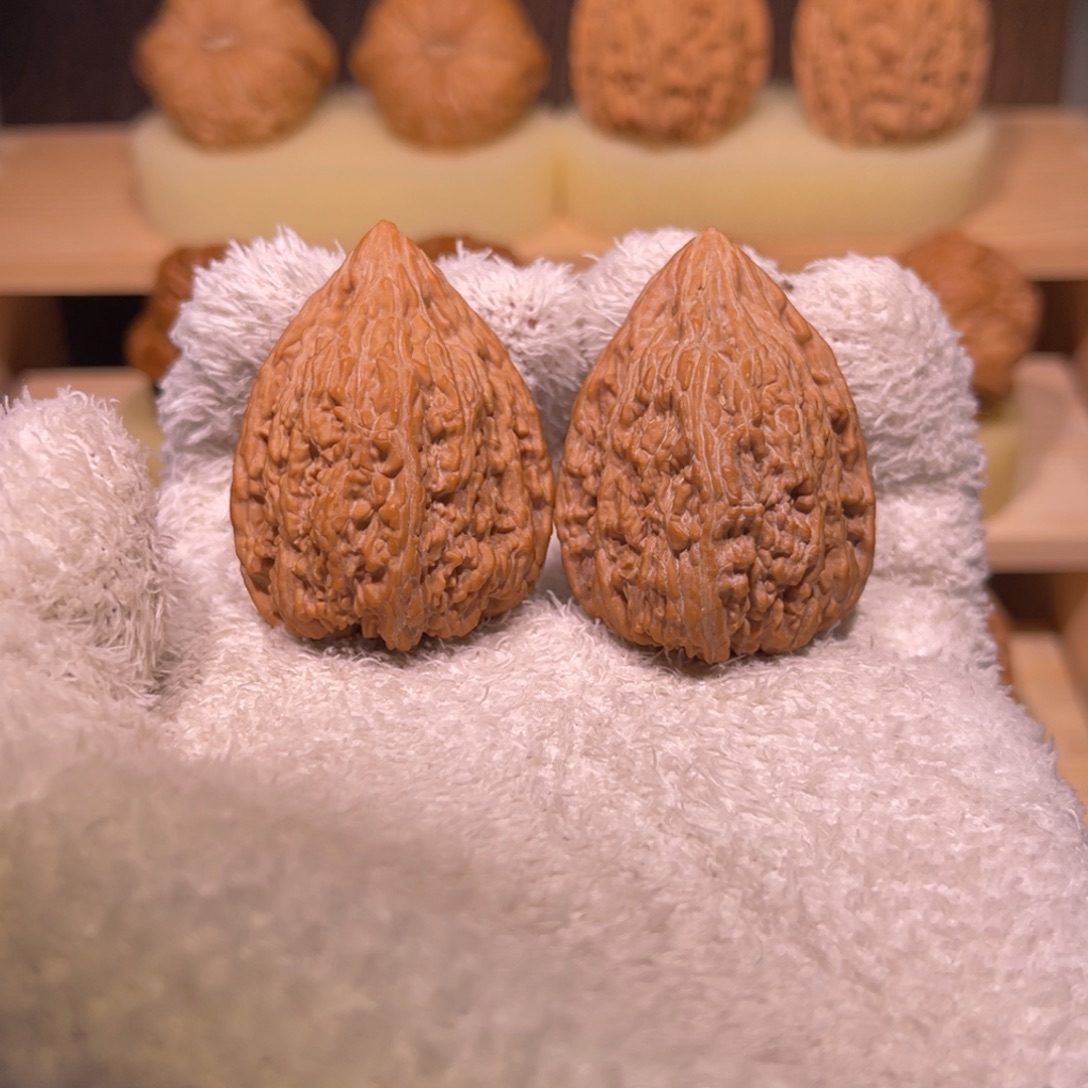 吊坠桃核34全品塔尖