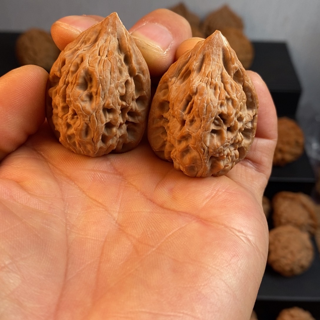 文玩核桃把件无鸡