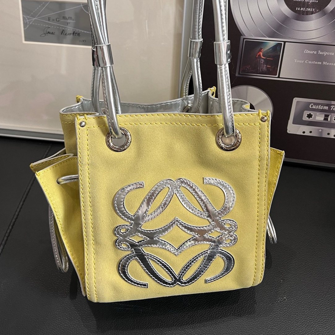 95新 LOEWE/罗意威 莫尤塔/液态银小鸡黄单肩包