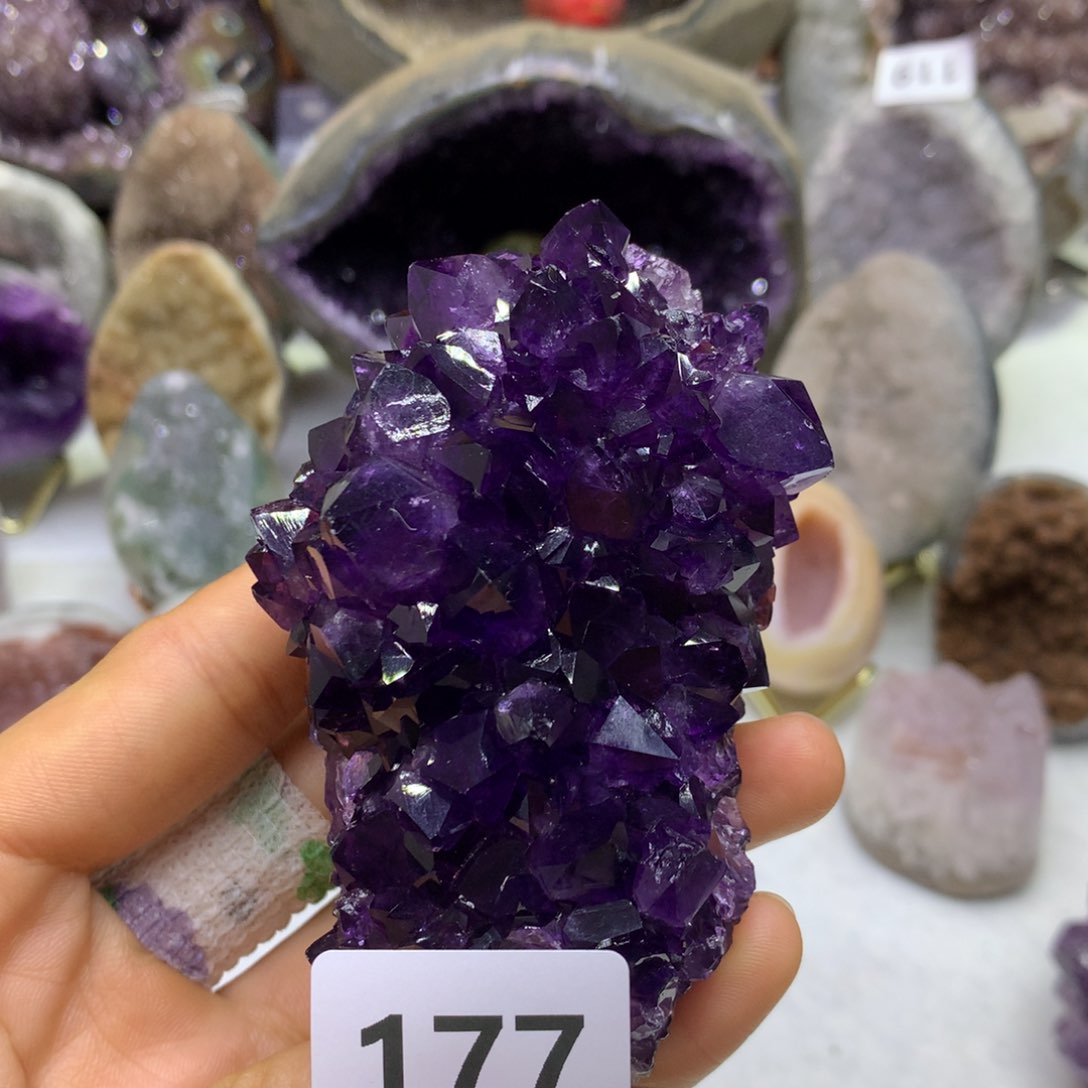 紫晶大型摆件（非配饰）未镶嵌