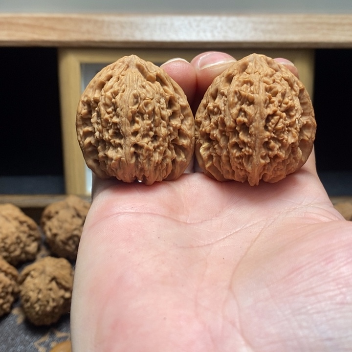 吊坠文玩核桃南疆凹底38/37/39