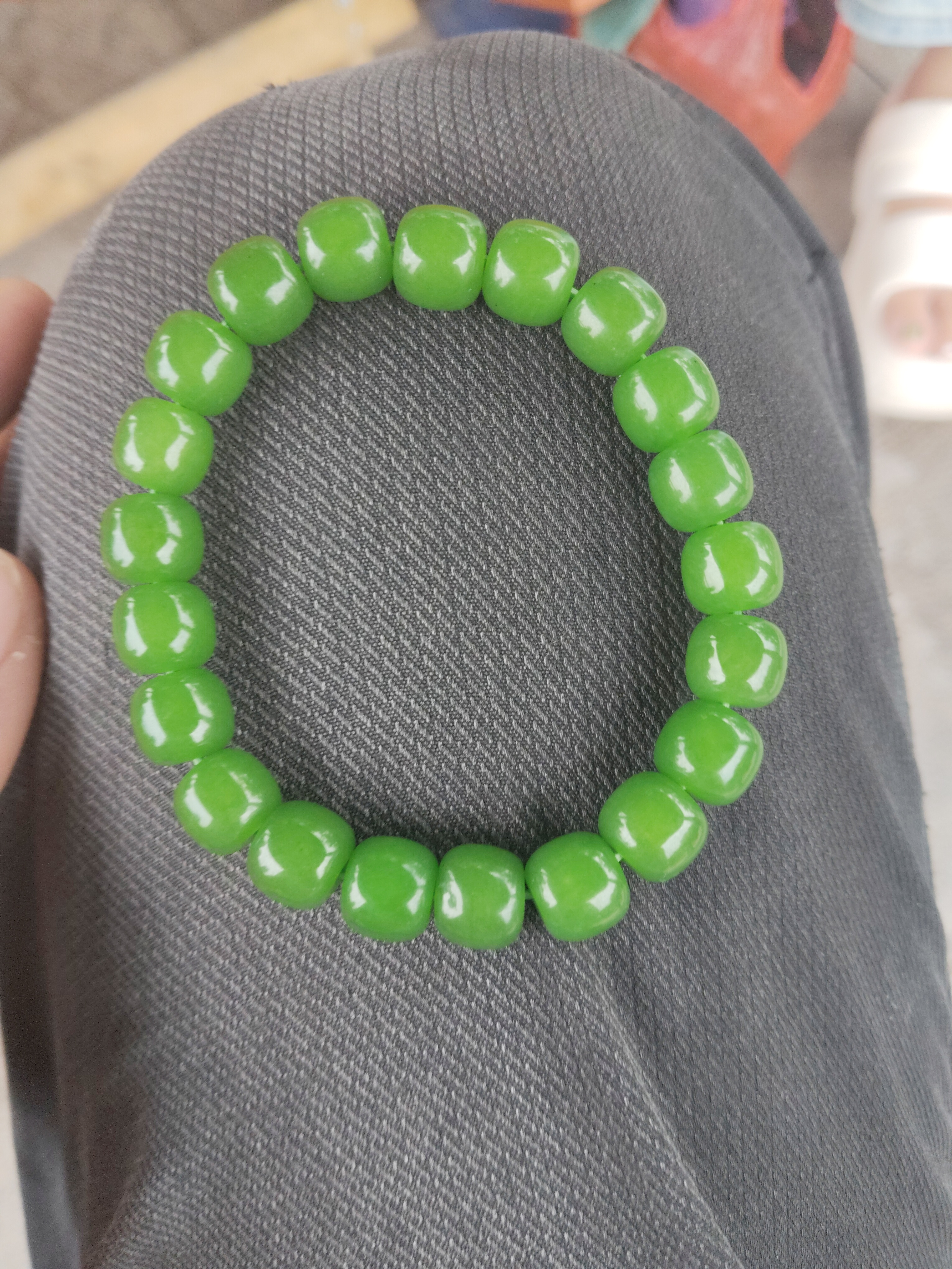 苹果绿色 阳绿 手串 老形卡10