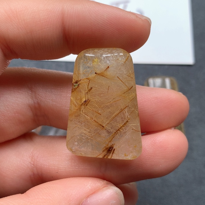 水晶颈饰未镶嵌维**亚水晶