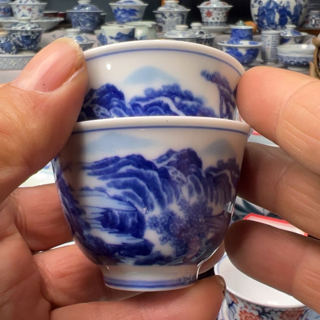 摆件景德镇青花瓷器