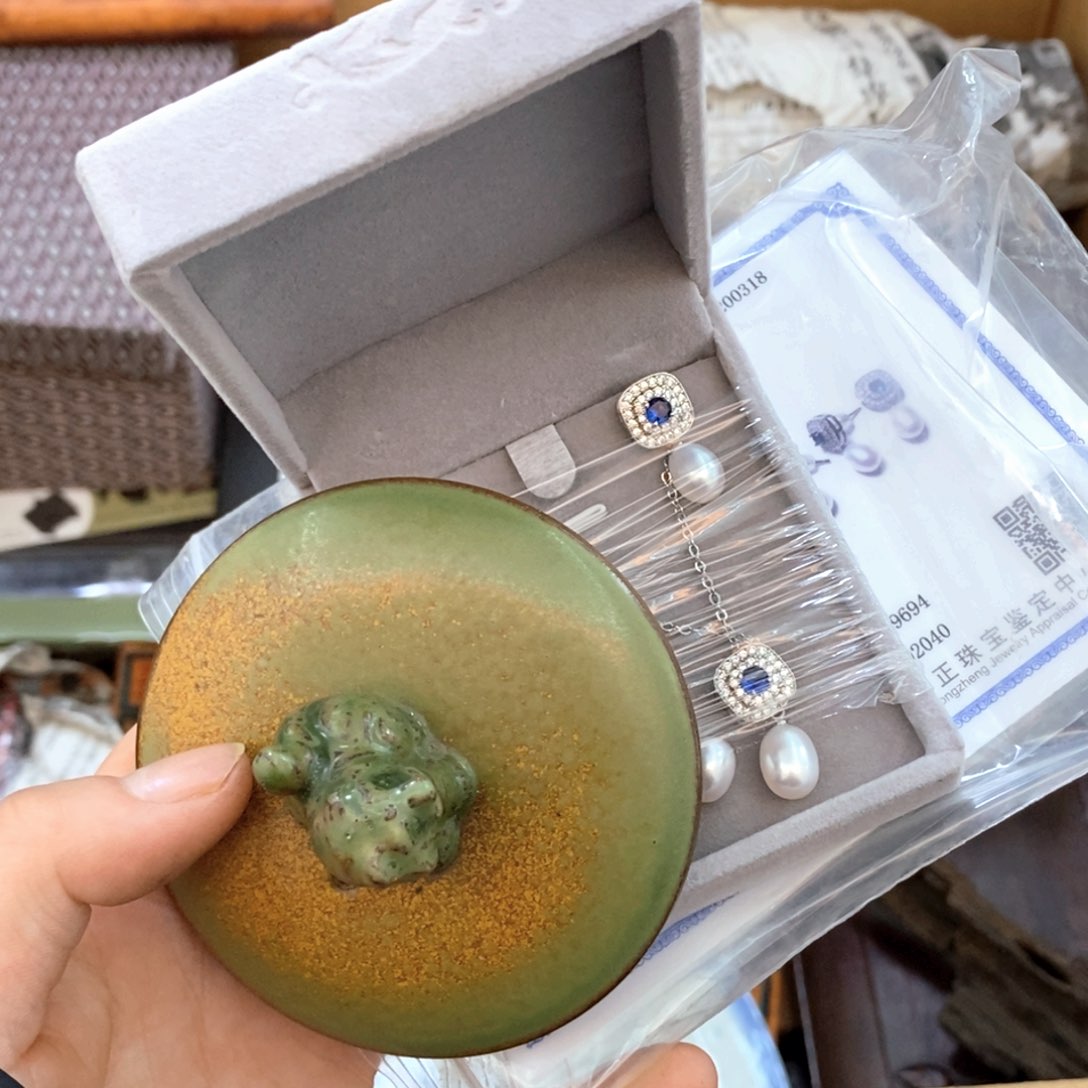 瓷片哈哈哈哈哈哈哈过