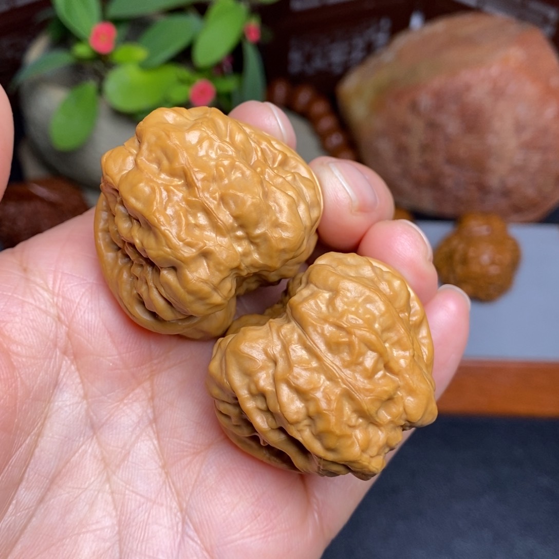 文玩核桃把件38蛤蟆头