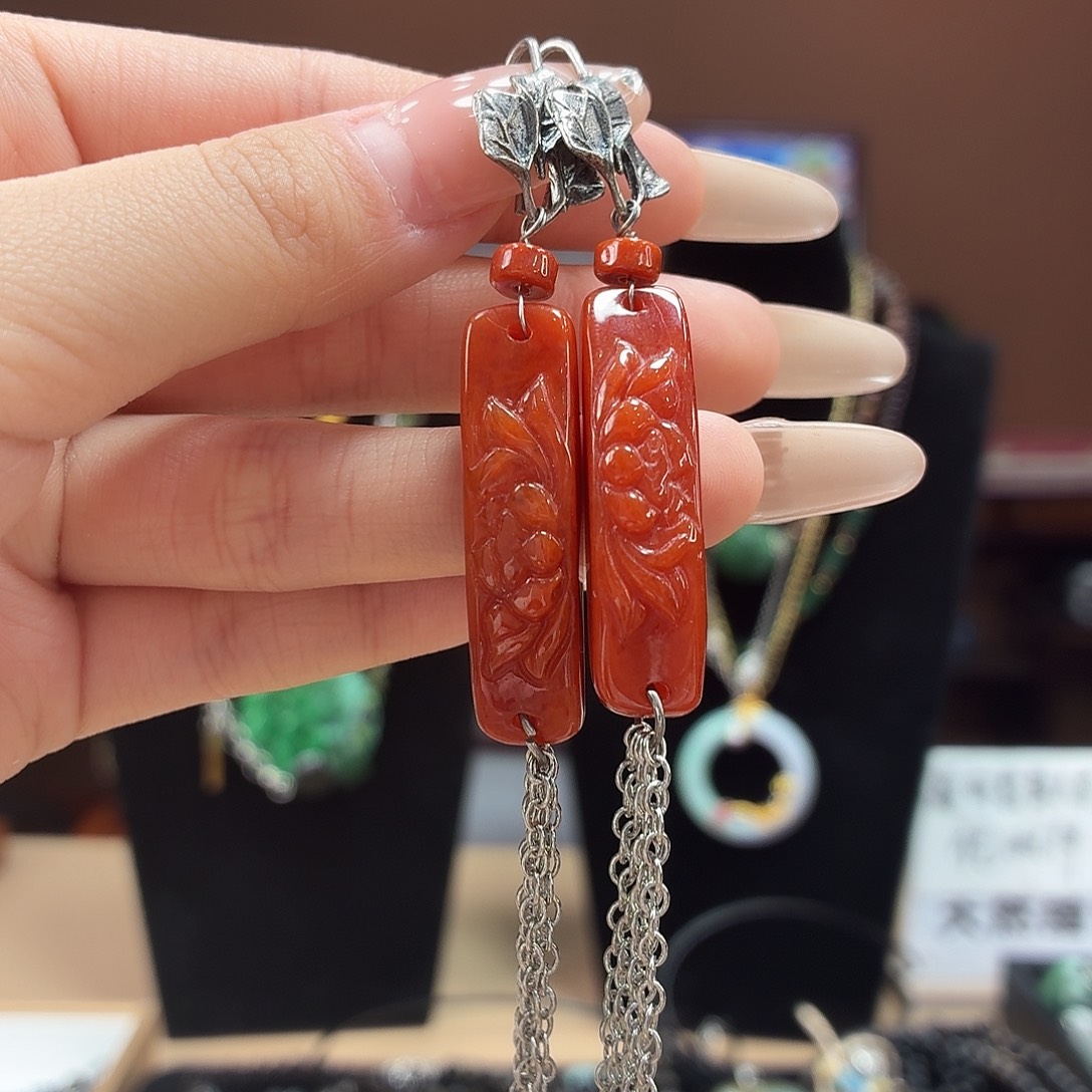 翡翠未镶嵌耳饰耳饰