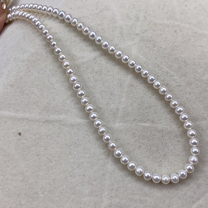 未镶嵌颈饰淡水珍珠