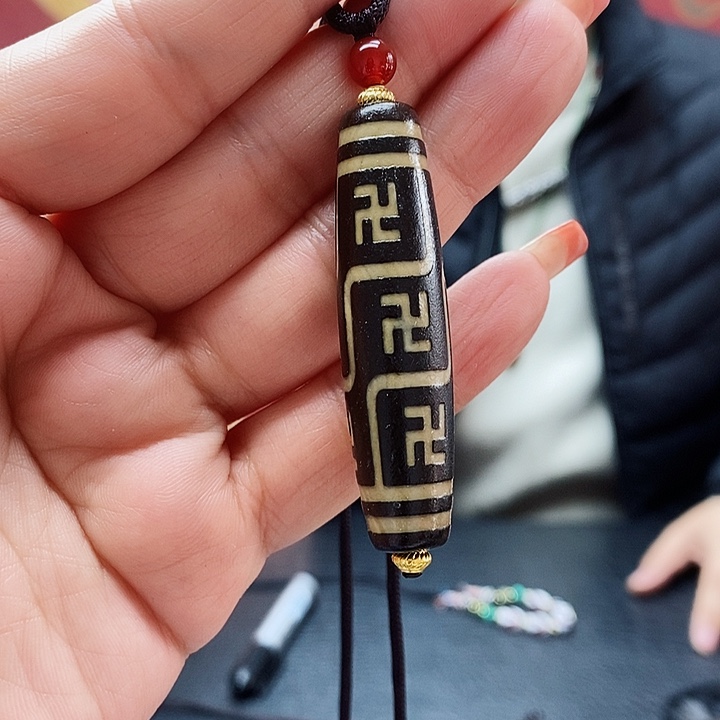 玛瑙/玉髓颈饰合金