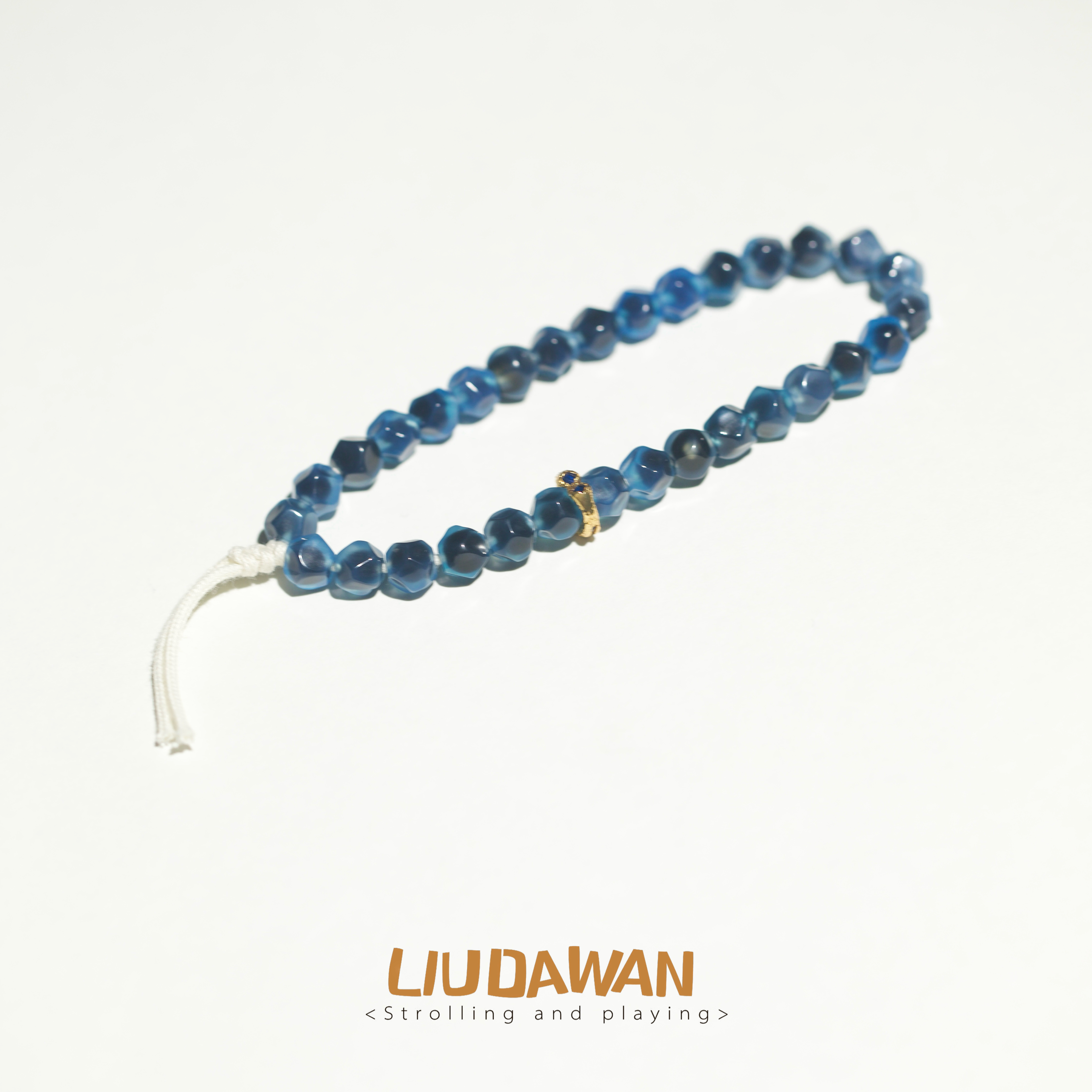 LIUDAWAN / 甜芯蓝玛瑙设计师款手串