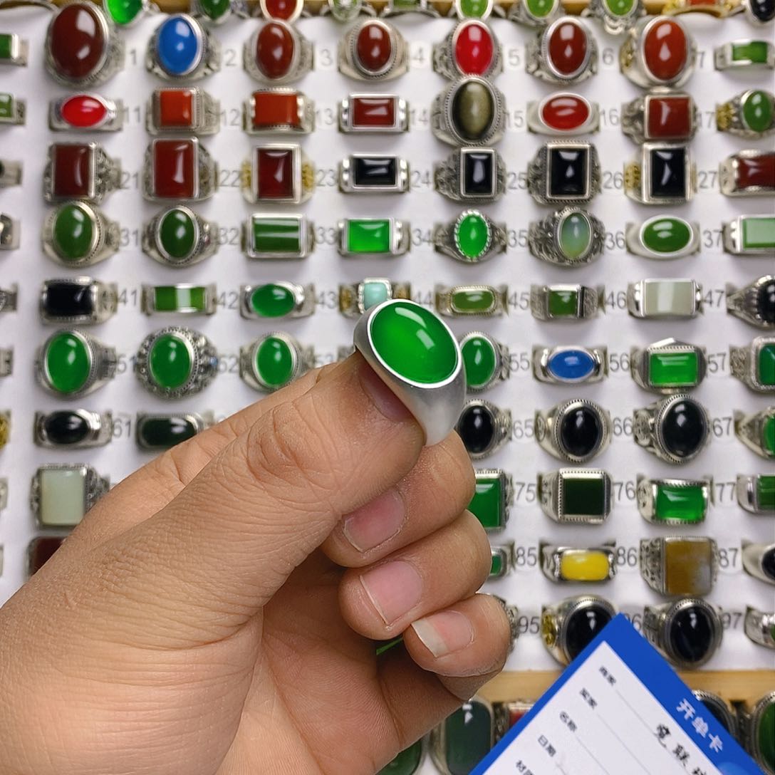 玛瑙/玉髓戒指银S925镶嵌