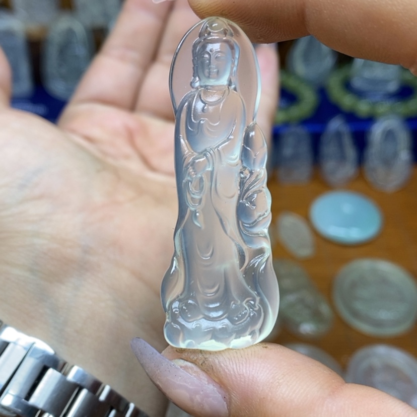 【闪购商品】蛇纹石玉颈饰未镶嵌