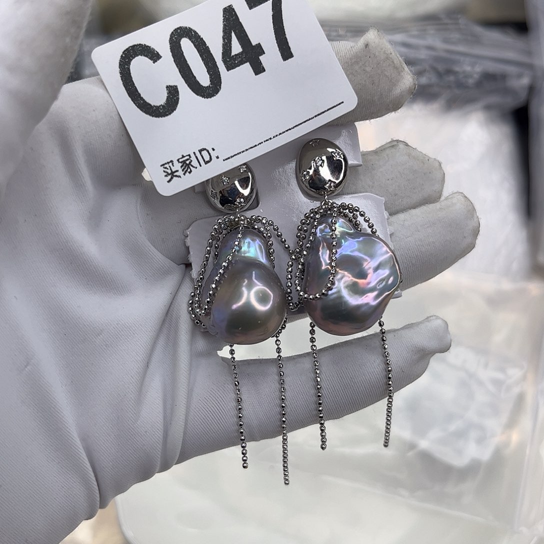 淡水珍珠合金耳饰