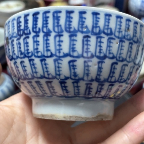 粉彩手把件鼻烟壶