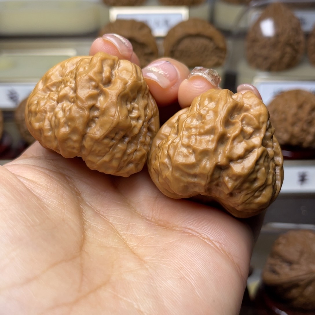 文玩核桃把件芽*哟蛤蟆头37左右