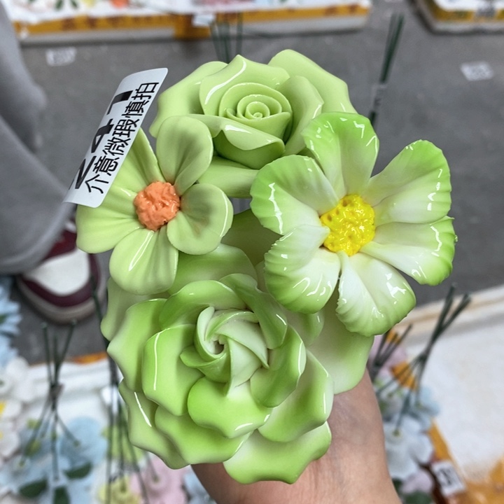 摆件陶瓷材料研究