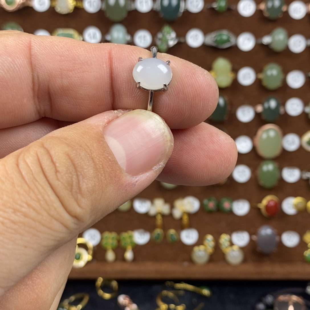 和田玉（白玉）戒指合金