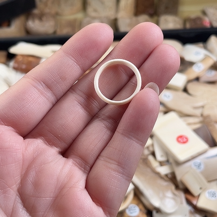 泥塑不打孔联系客服16