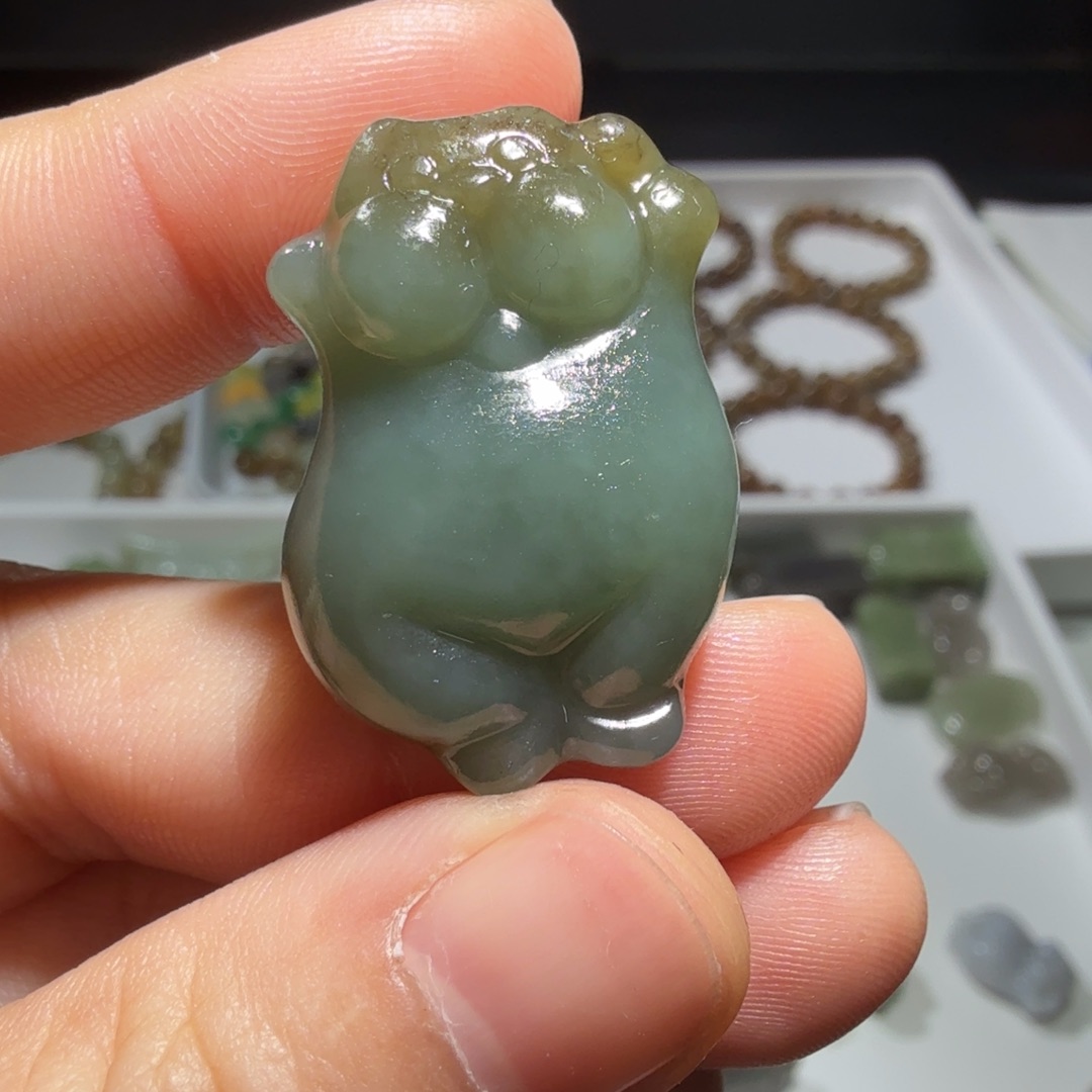 和田玉未镶嵌珠宝奇石