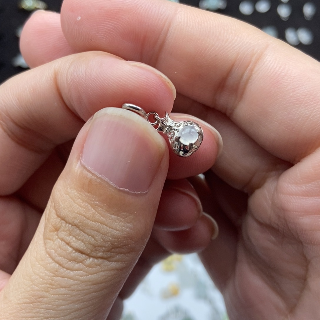 翡翠银S925镶嵌颈饰