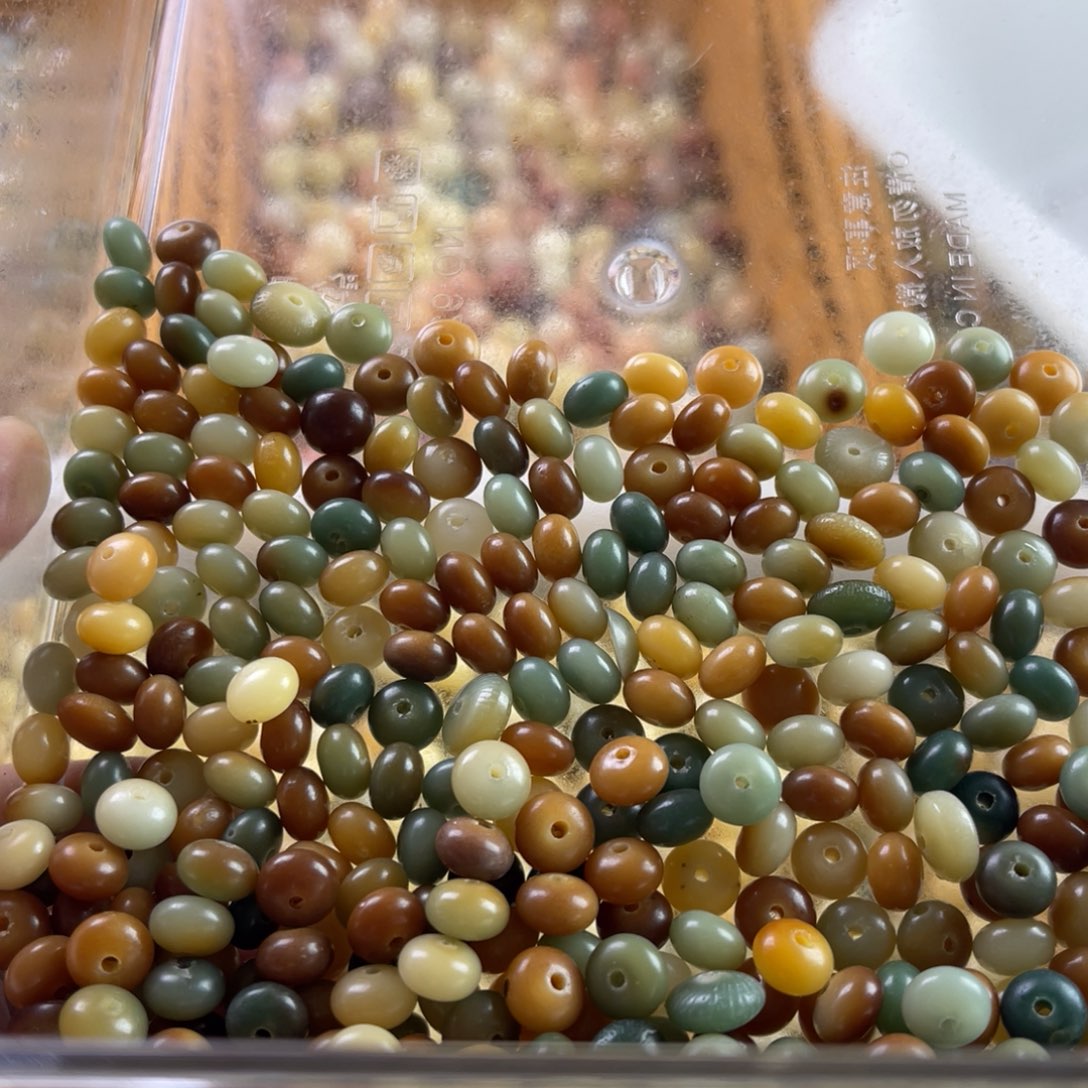 粉***生白玉菩提吊坠瑕疵9-6多宝算盘300颗