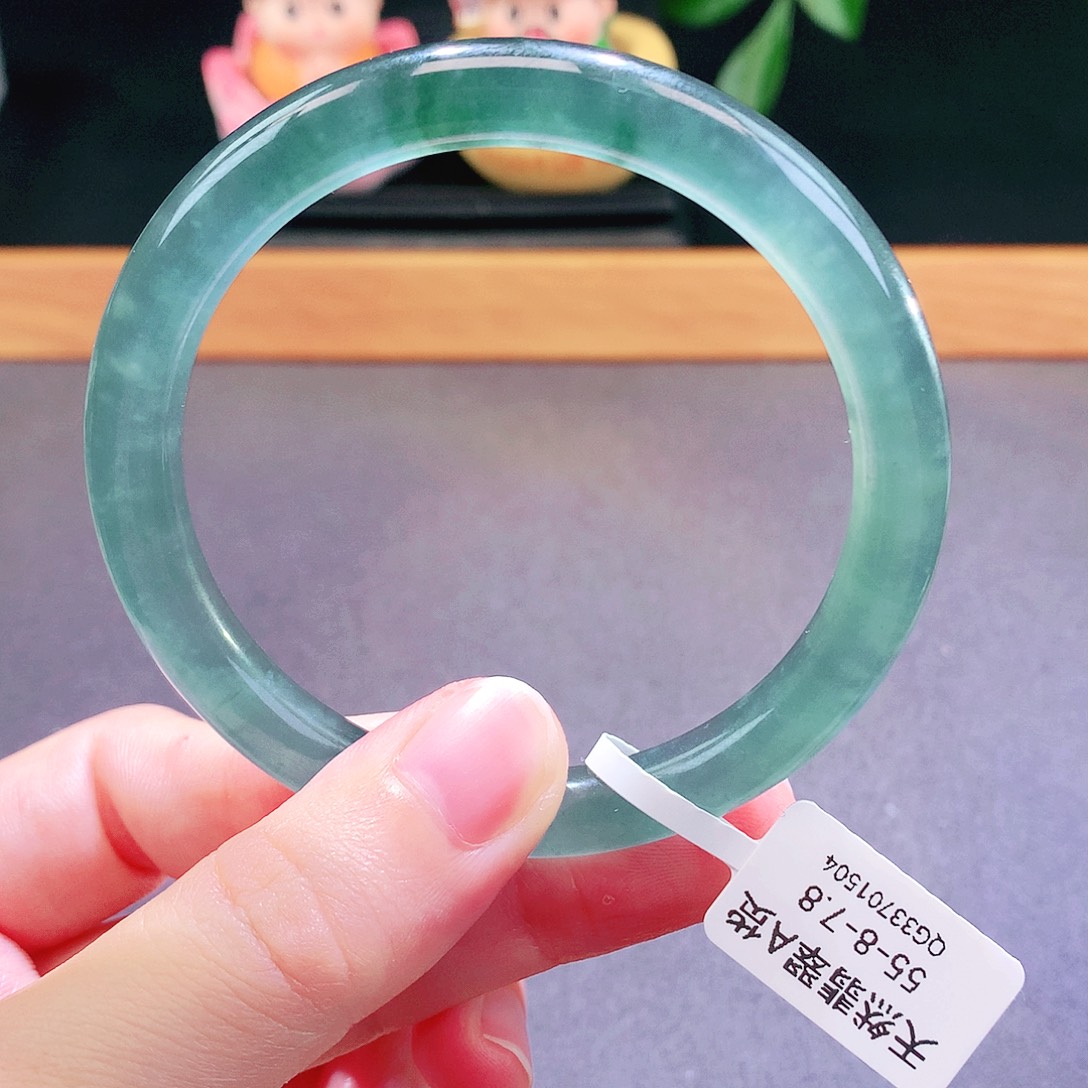 翡翠未镶嵌手镯天然翡翠