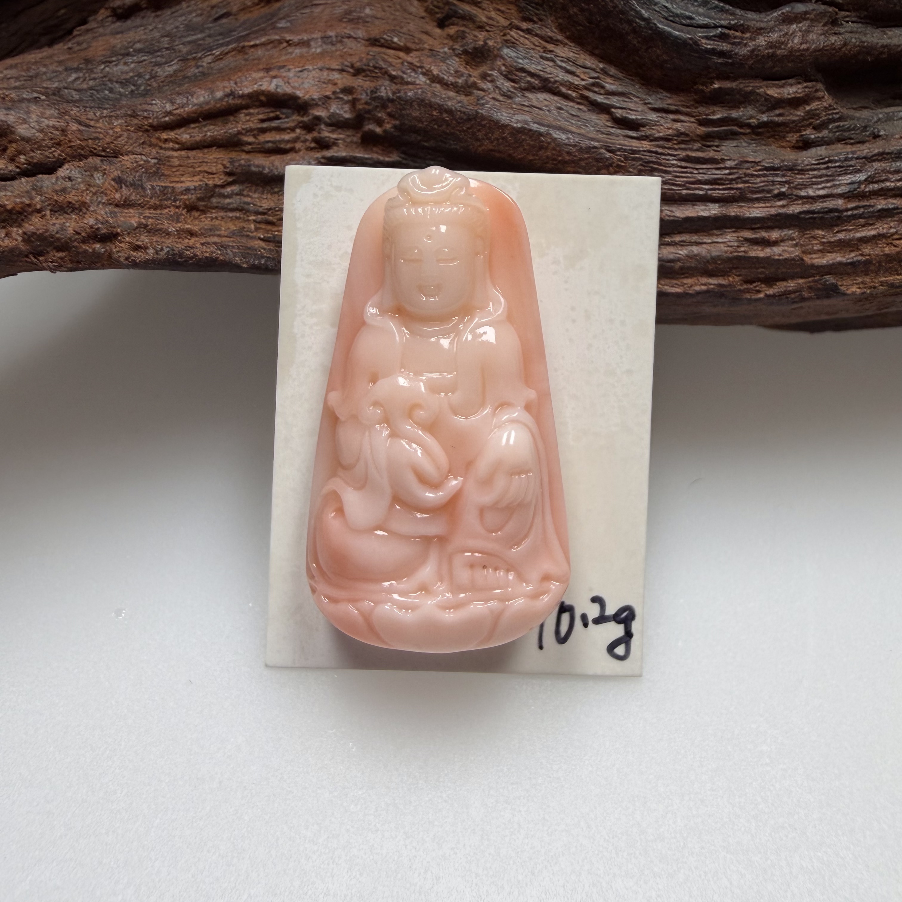 momo 10.2g。尺寸34.6*19.6  17124