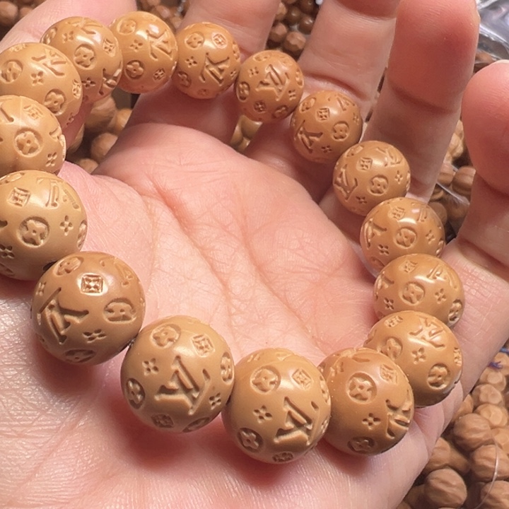 15左右小牌牌手串单圈福利