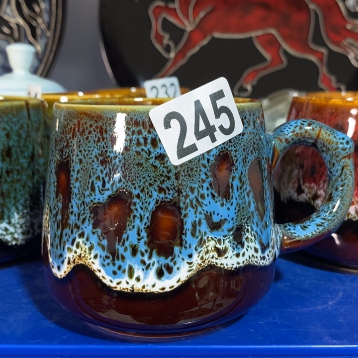 瓷片窑变茶杯微瑕疵