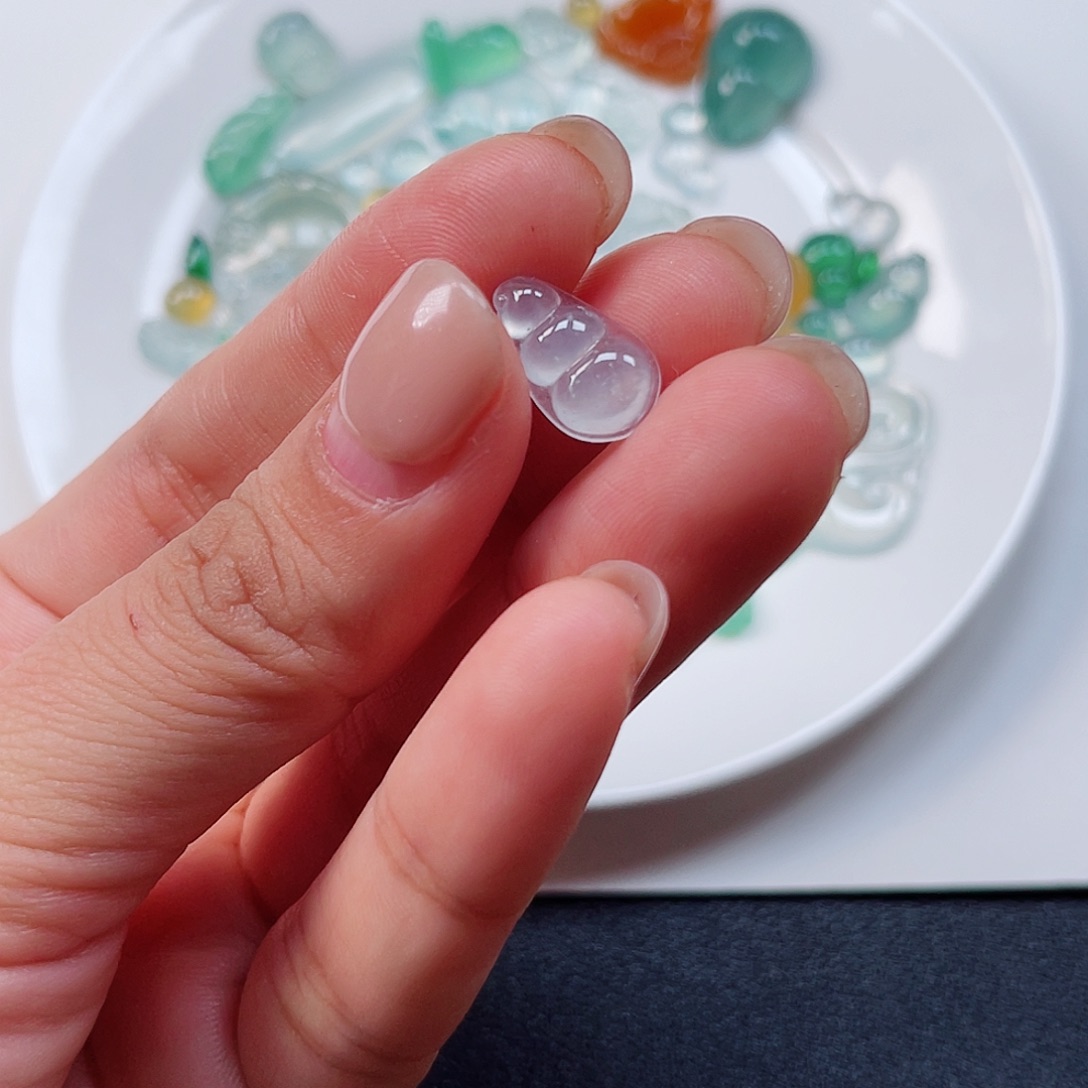 翡翠裸石纯天然A货缅甸翡翠