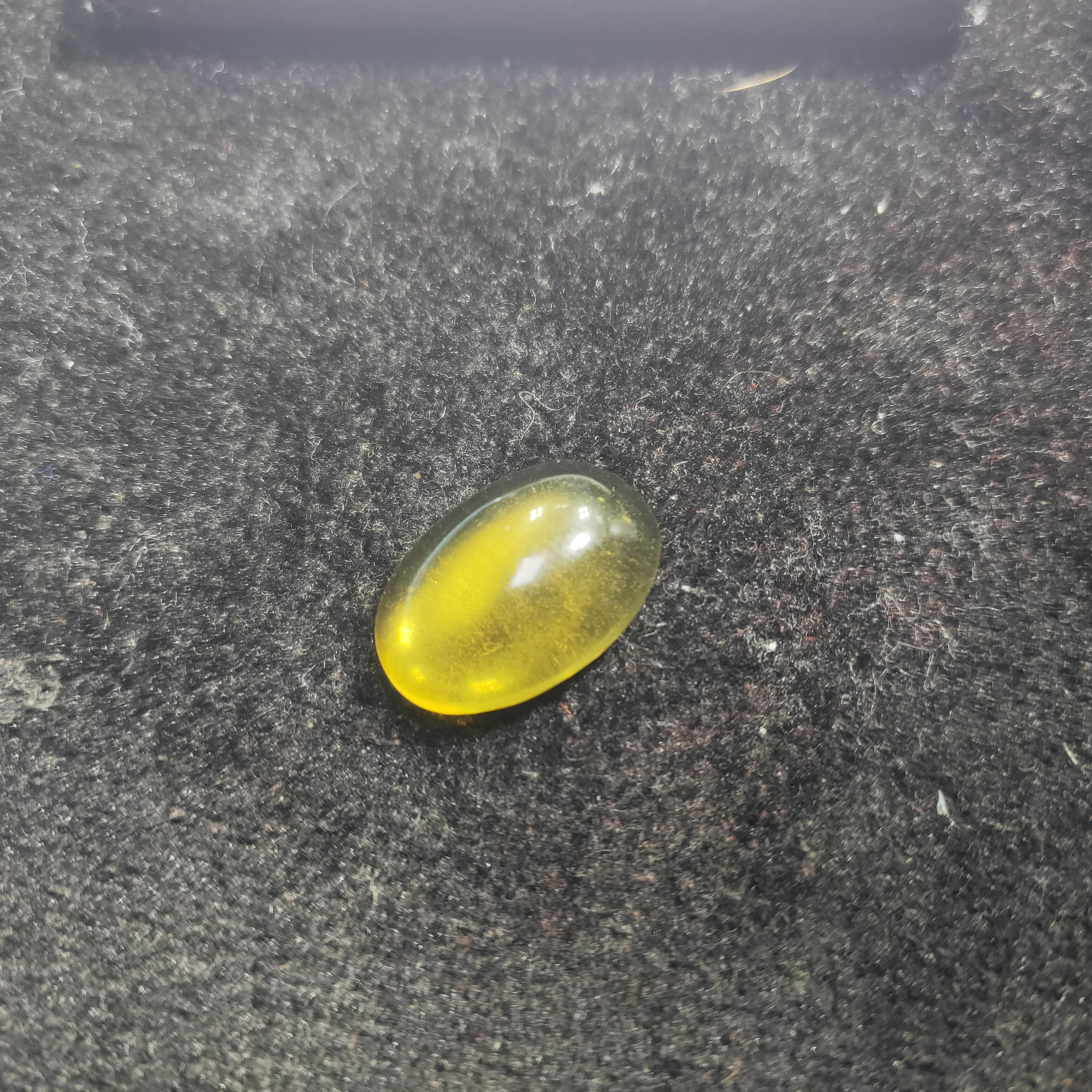 天然缅甸琥珀戒面