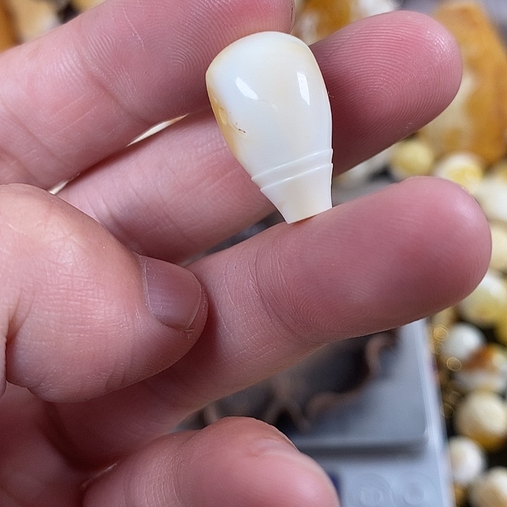 琥珀未镶嵌珠宝奇石我