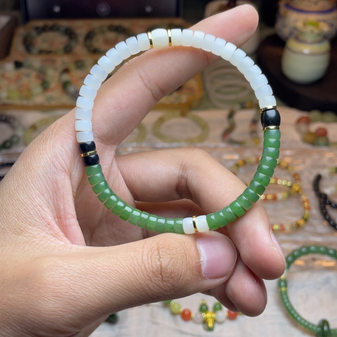 和田玉未镶嵌手链