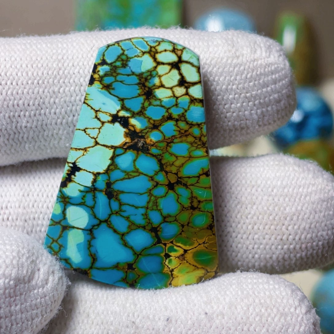 绿松石未镶嵌配饰