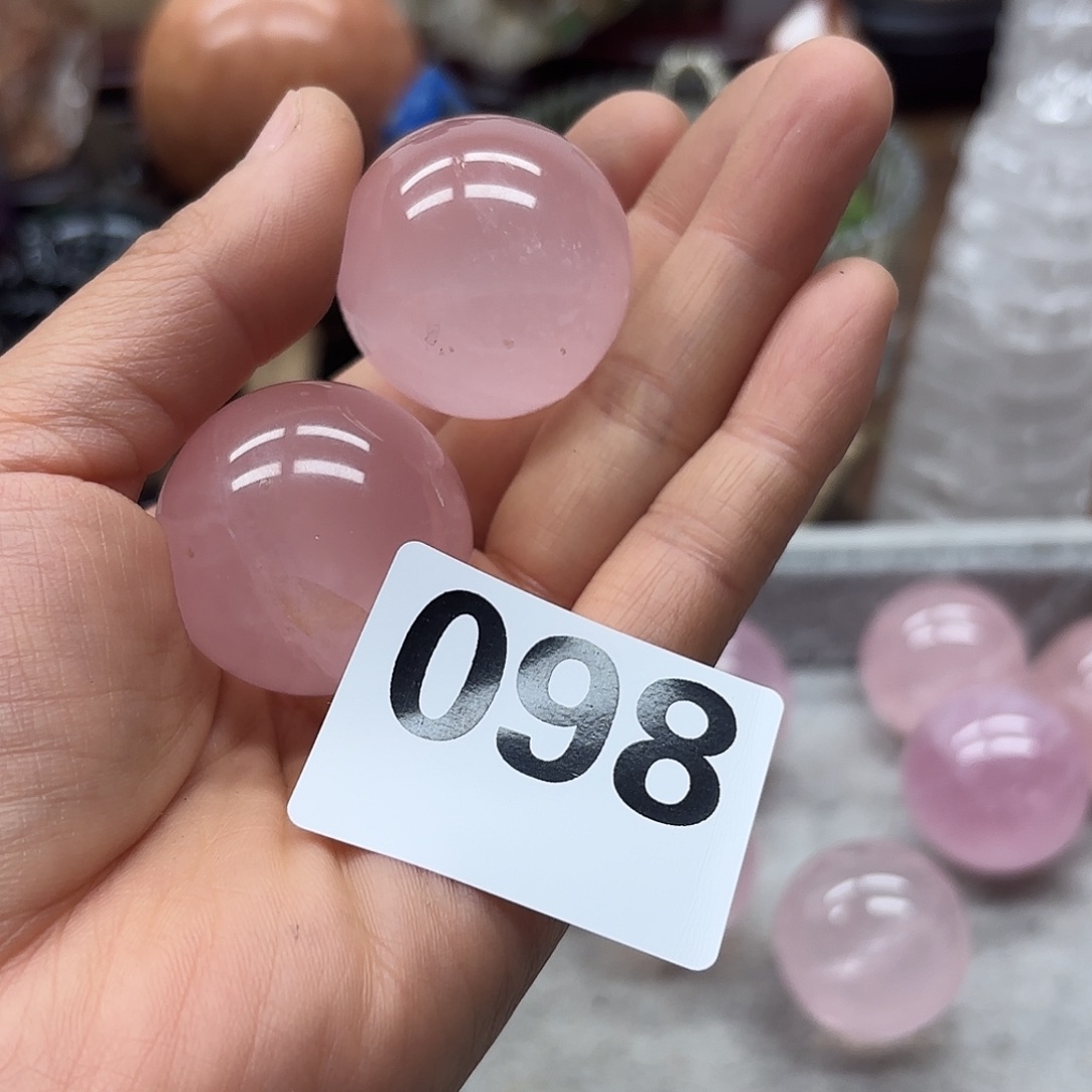 大型摆件（非配饰）水晶未镶嵌2颗