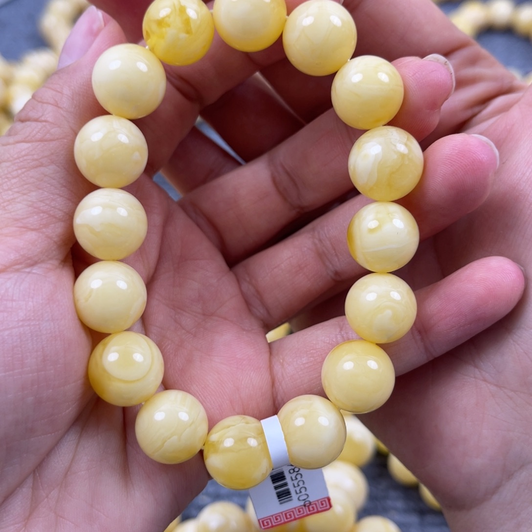 琥珀裸石未镶嵌尺寸12.5