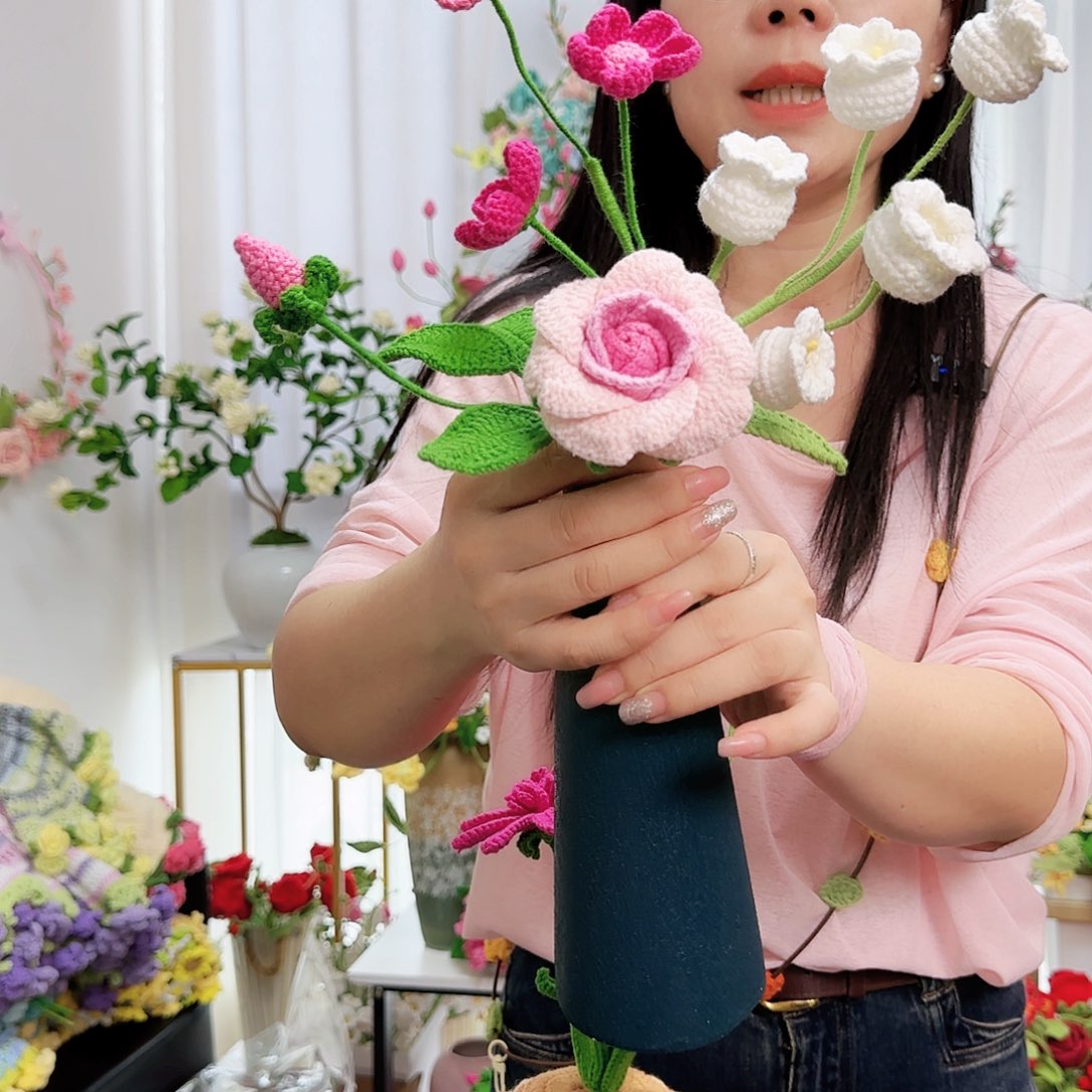 莱赛尔纤维棉手工钩织花束