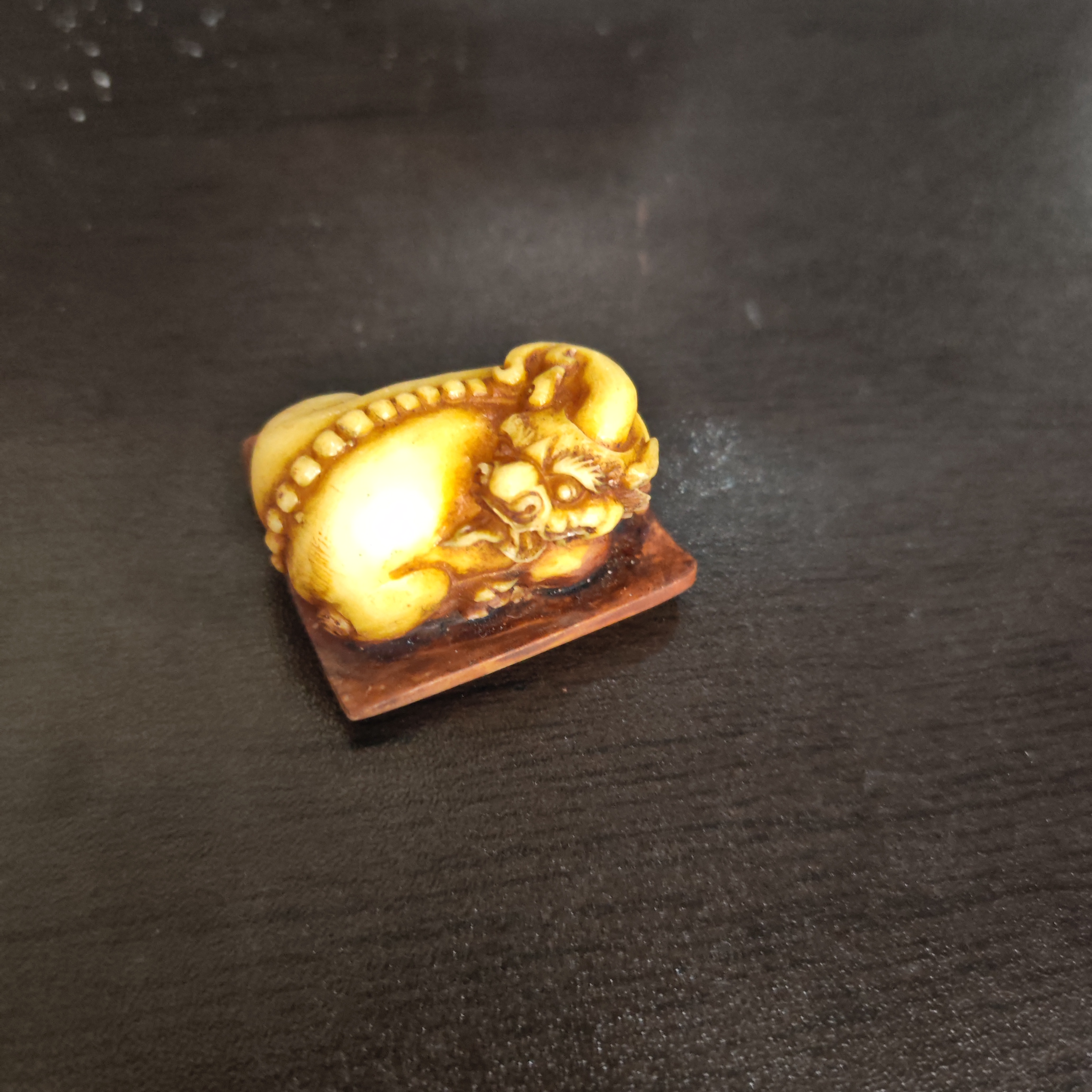 猛犸约23.4克雕刻件HZ1295