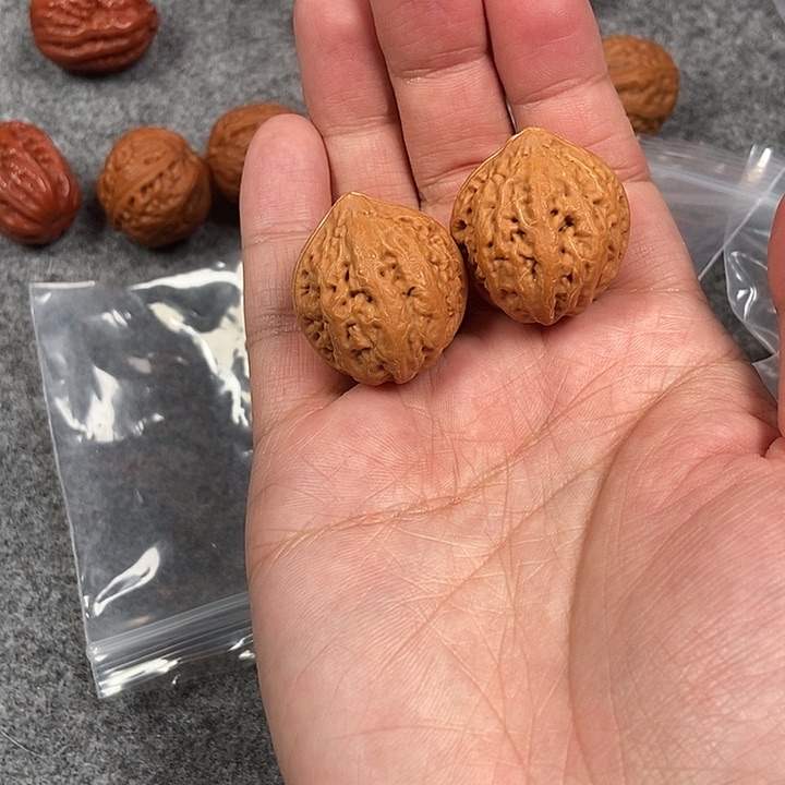 文玩核桃吊坠朱雀26