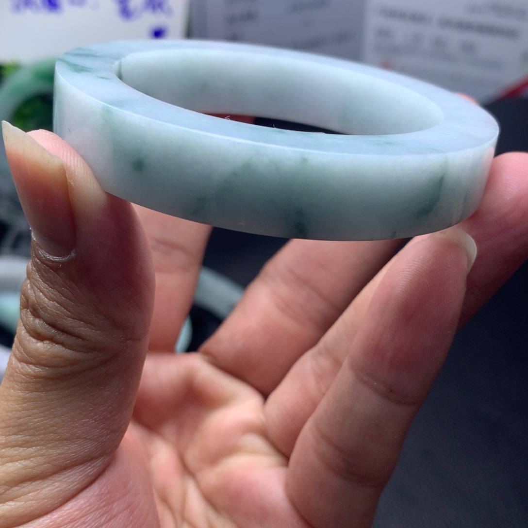 定制翡翠翡翠手镯未镶嵌