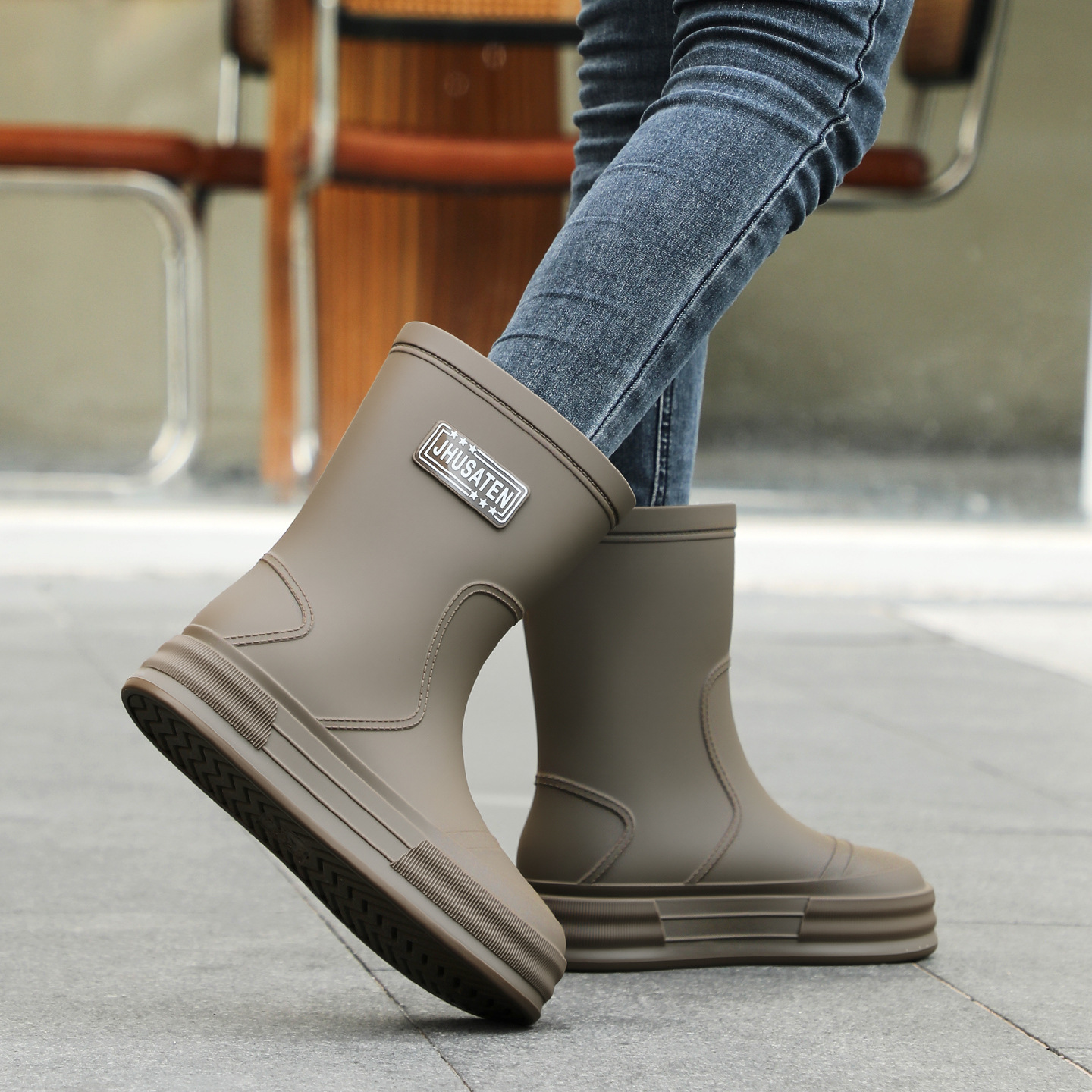 韩版时尚女中筒雨靴束口防风防水胶鞋高筒简约雨鞋厚底防雪胶靴女