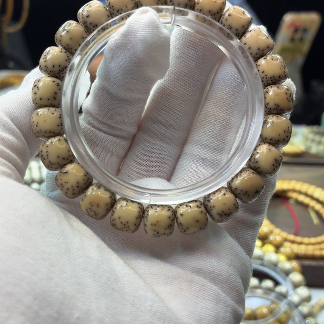 吊坠星月菩提10×9灰背半臂留白