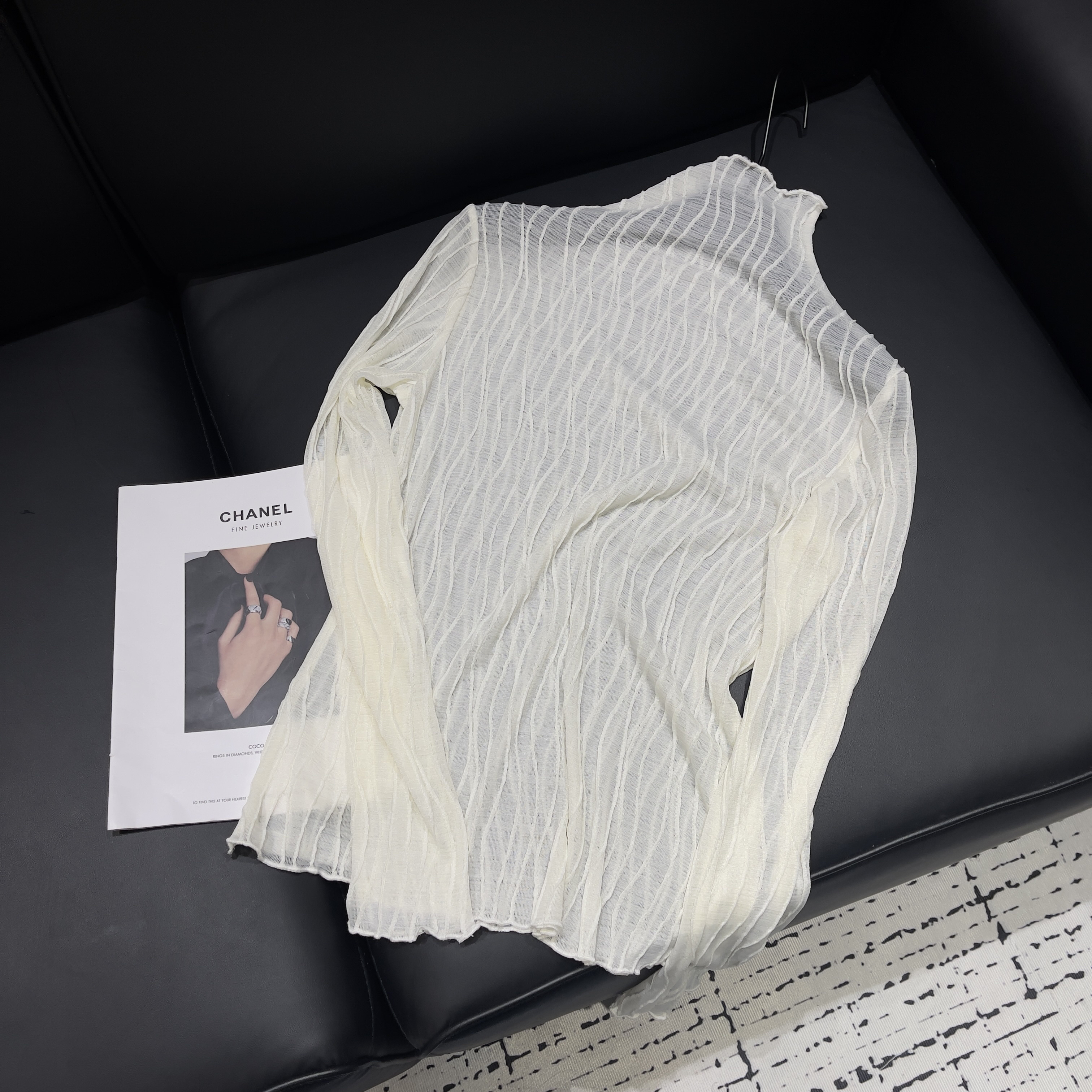 KW【洋气波纹】南油新款木耳边半高领蕾丝网纱叠穿内搭长袖上衣