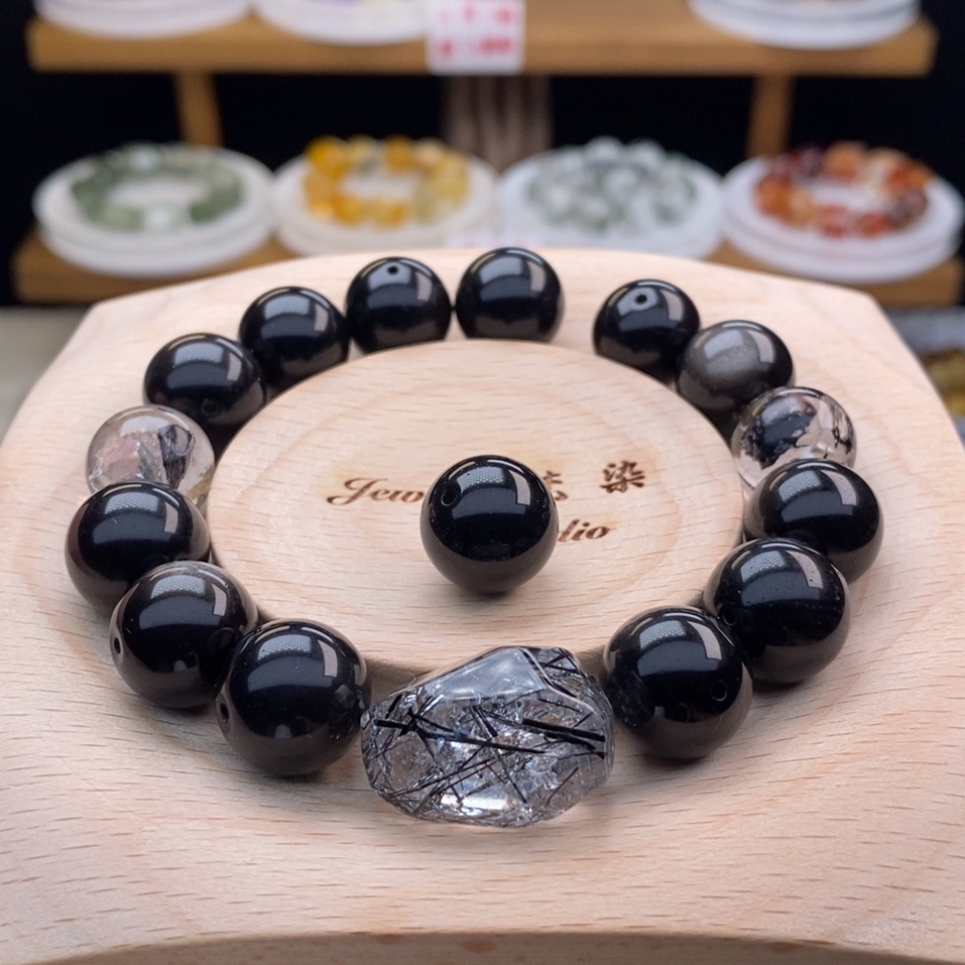 遇***s手链未镶嵌水晶定制打孔不退换