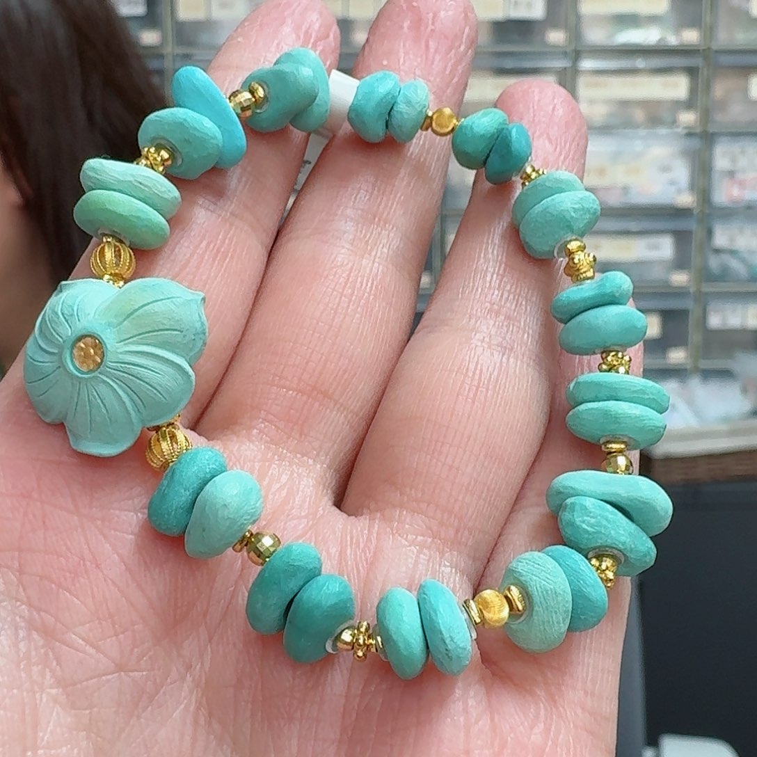 绿松石珠宝奇石18K金镶嵌