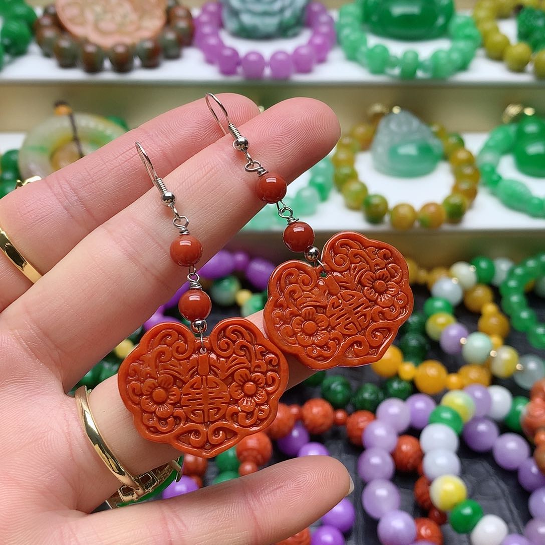 吊坠(赠链)未镶嵌翡翠