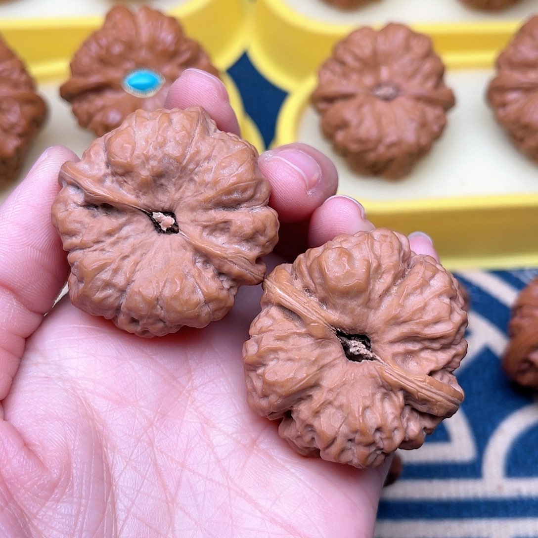 文玩核桃吊坠蛤蟆头38，22