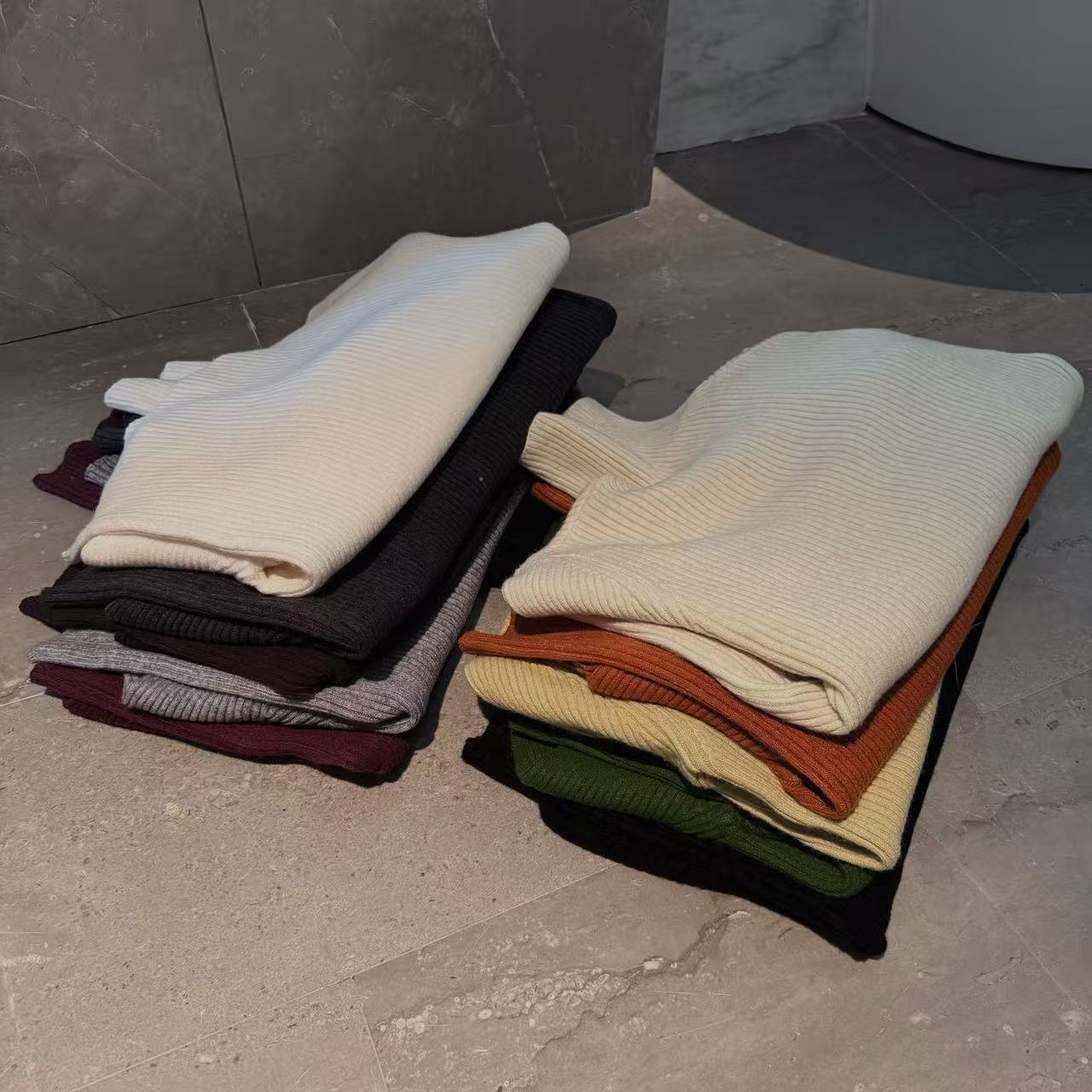 十三行白白家-简约随性～百搭神器弹力亲肤加厚高领针织衫25394