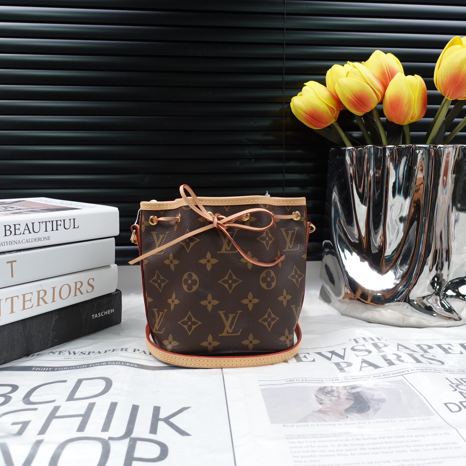 95新 LouisVuitton/路易威登 单肩包/T20314576